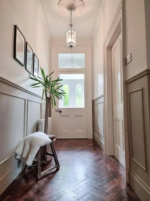 Holiday home Spacious Victorian Property Belfast United Kingdom