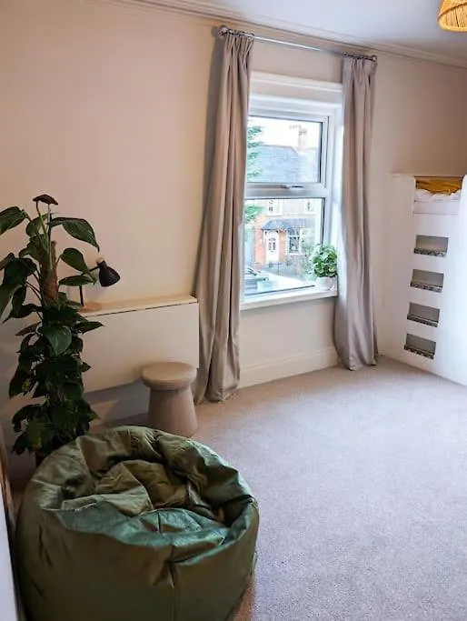 Holiday home Spacious Victorian Property Belfast