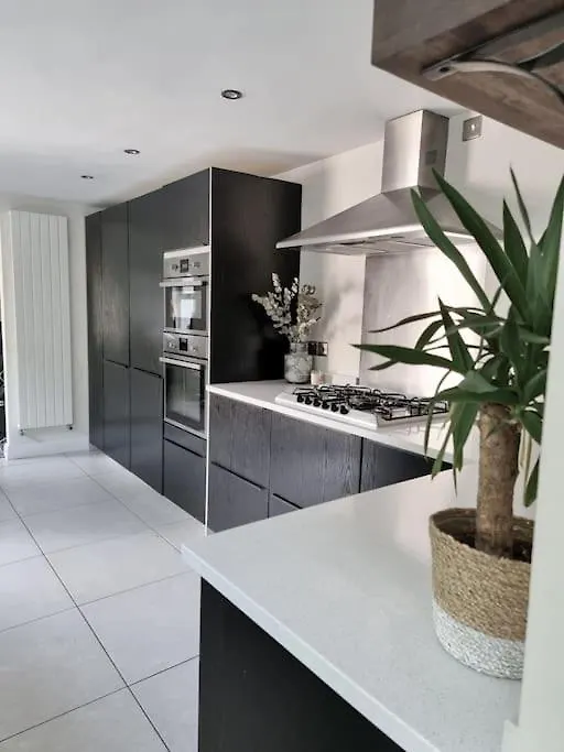 Holiday home Spacious Victorian Property Belfast